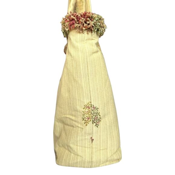 Handcrafted by Martie Yellow/Beige Tote Bag - Picture 2 of 10